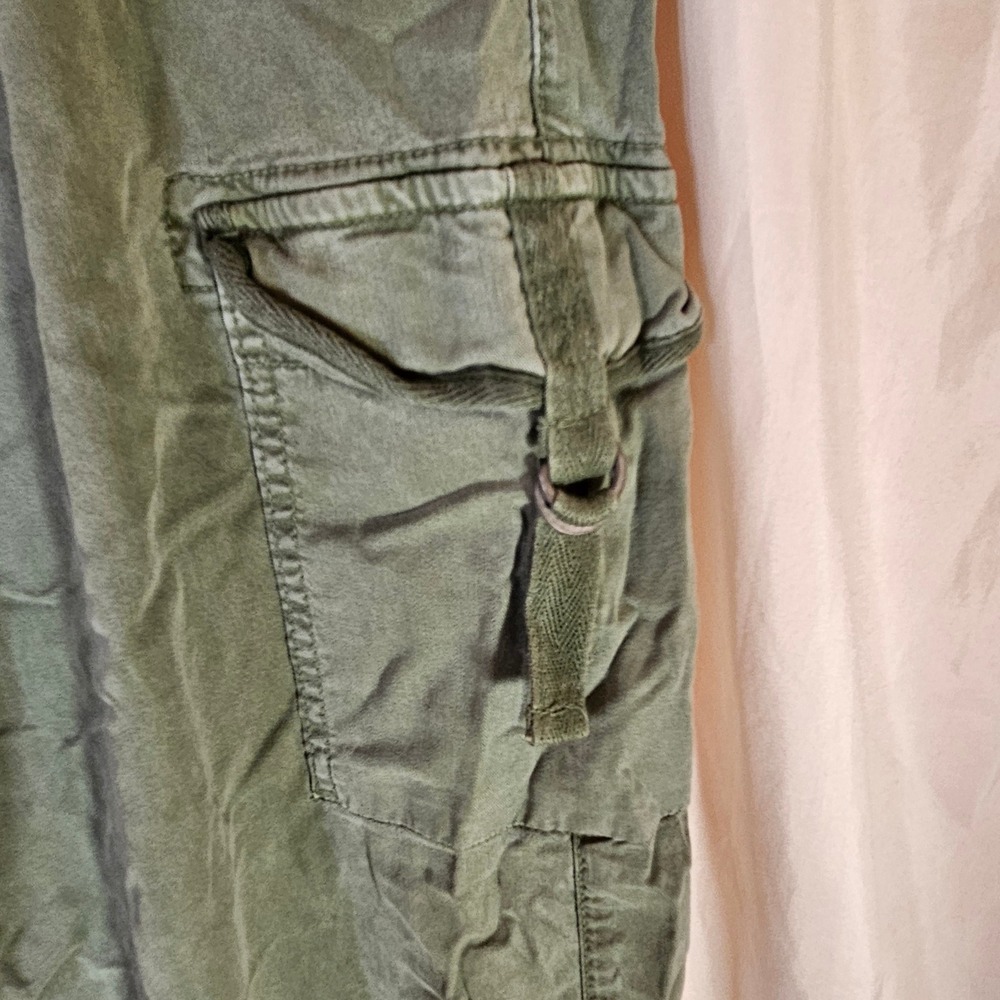 American Eagle Super High Rise Baggy Wide Leg Cargo Pants Women's 8 Long Utility - Picture 5 of 12